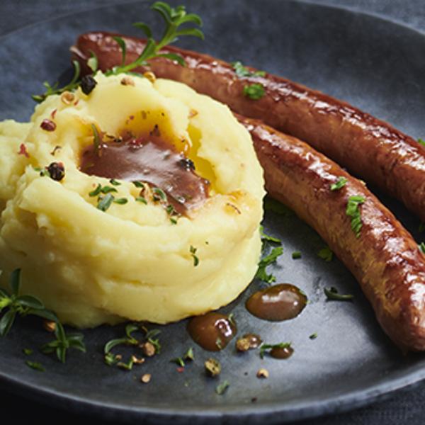 Saucisses aligot et jus concentré